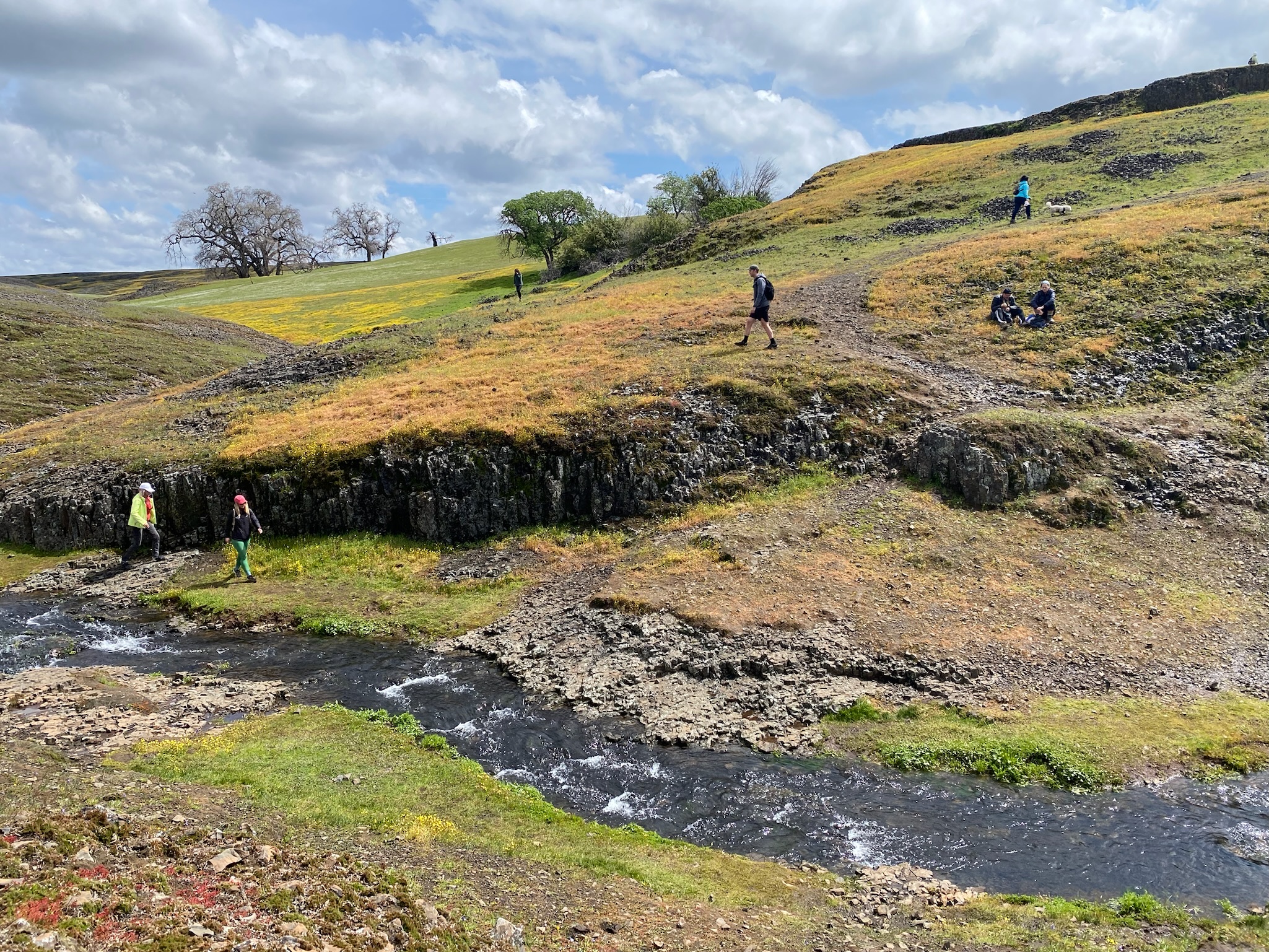 Hikers at NorthTable Mountain Ecological Reserve in March 2023  