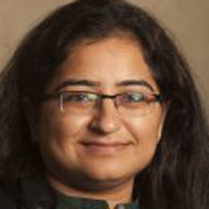 Roopali Kukreja headshot