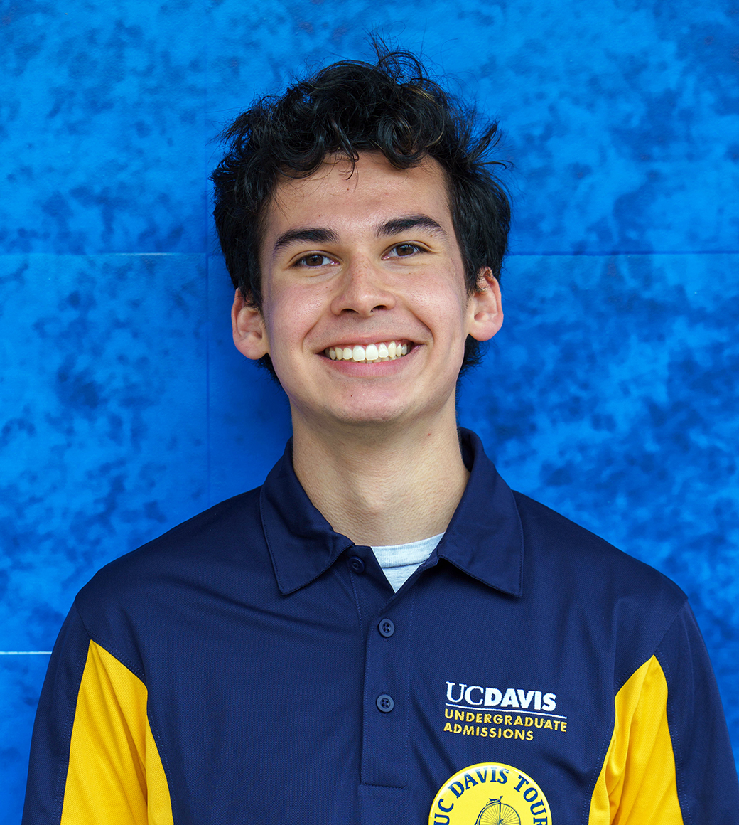 Photo portrait of UC Davis tour guide Riley Mann