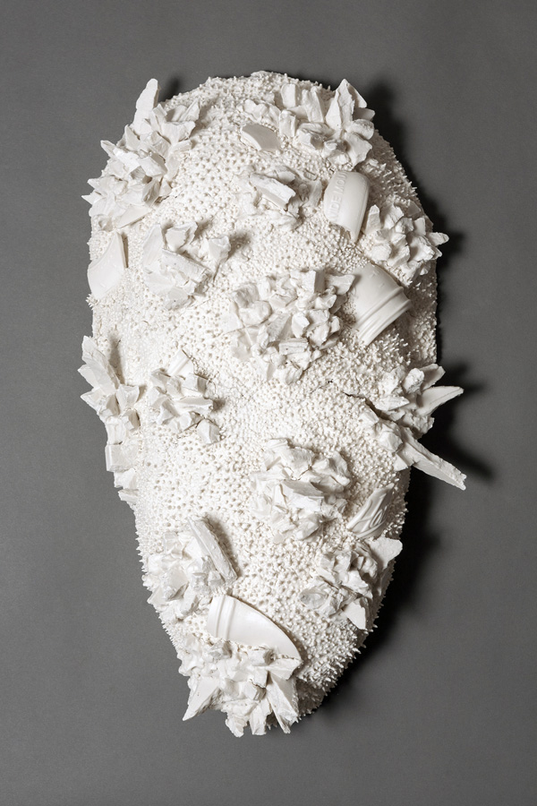 A photo of Ianna Frisby's sculpture "White Charm."