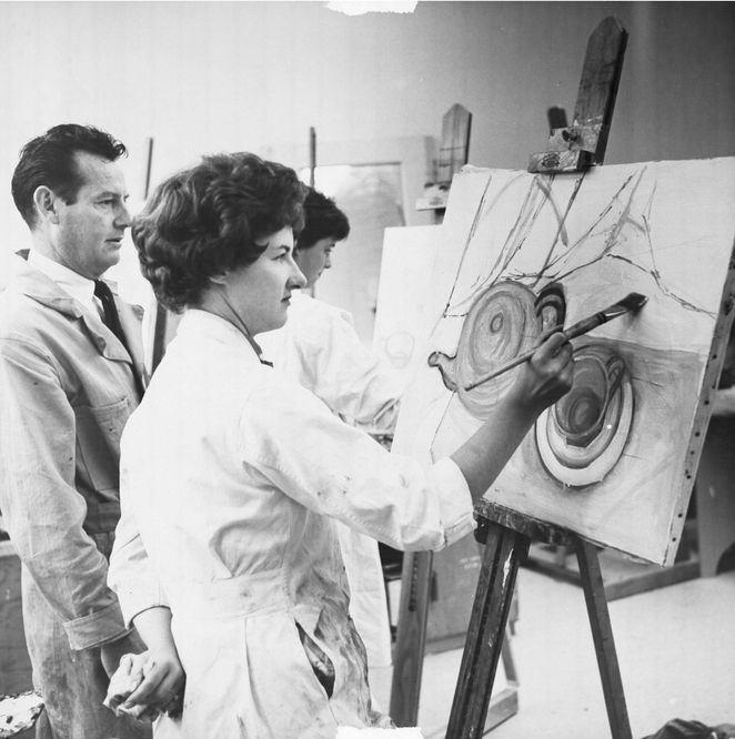 Wayne Thiebaud teaches a painting class.