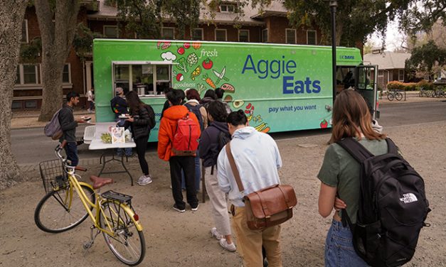 Campus Food Truck Offers Free Meals